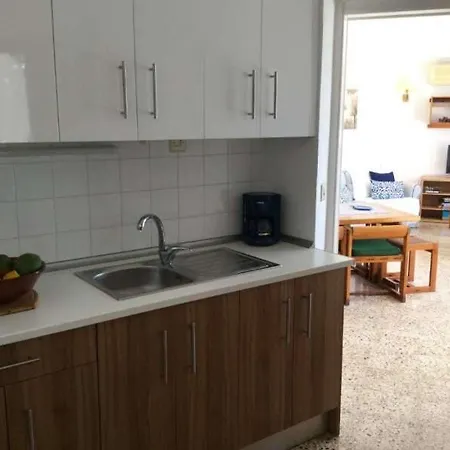 Holiday home Sleeps 4 Wifi