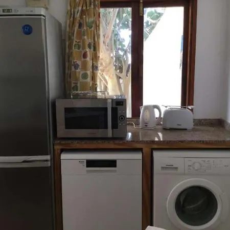 Holiday home Sleeps 4 Wifi *